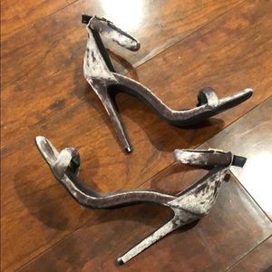 Taupe velvet heel sandal (5)